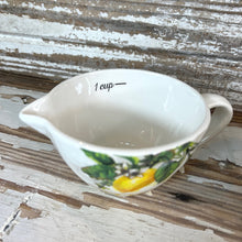 Load image into Gallery viewer, Hill Country Measuring Cup Set
