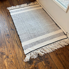 Load image into Gallery viewer, Natural &amp; Black Fade Rug
