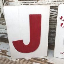 Load image into Gallery viewer, Wooden Joy To The World Block Sign
