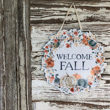 Load image into Gallery viewer, Welcome Fall Wall Hanger
