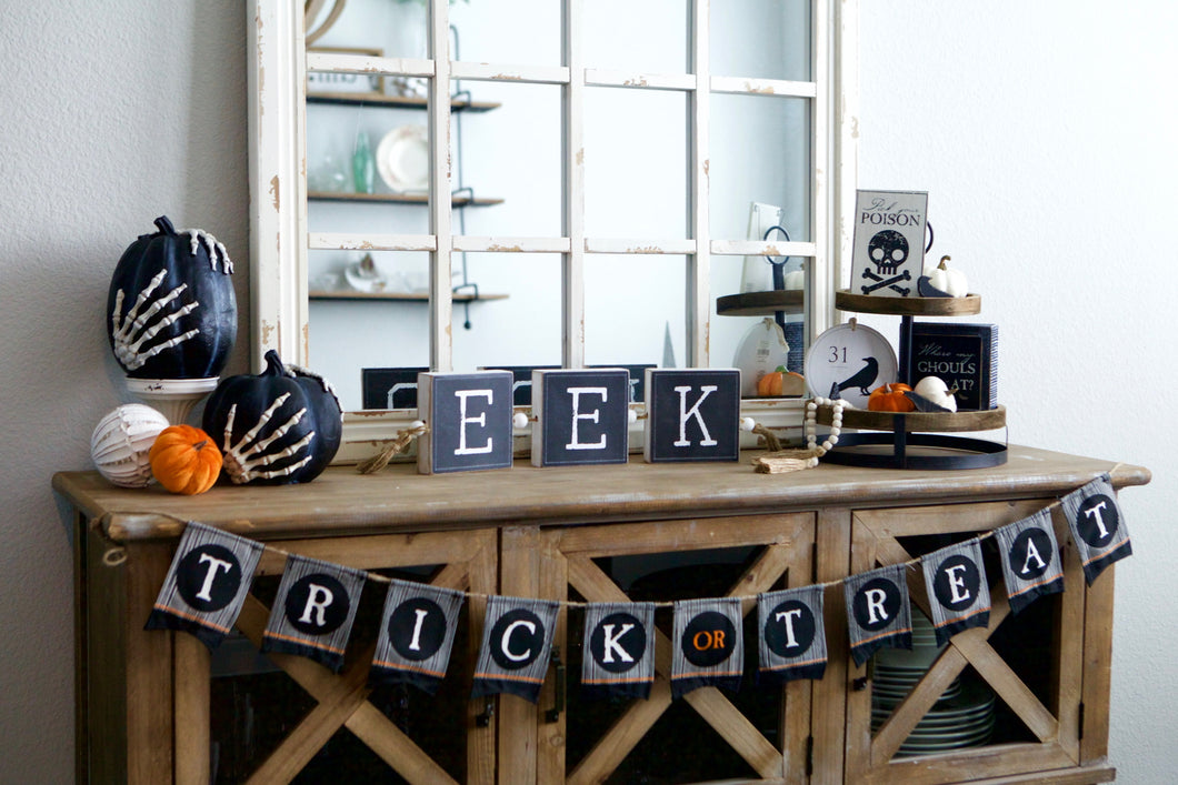 Boo/Eek Table Sign