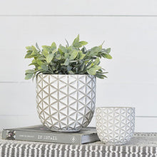 Load image into Gallery viewer, Diamond Pattern Planters
